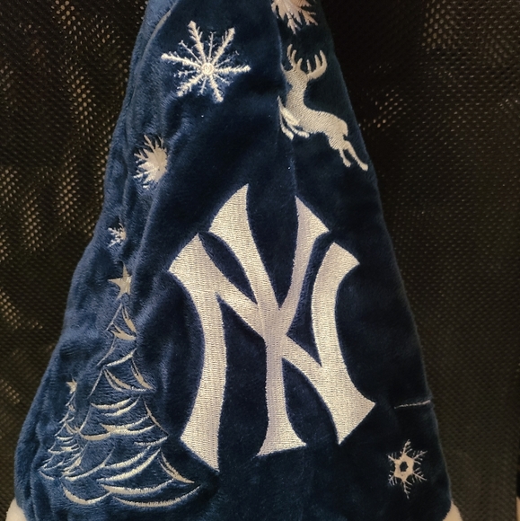MLB Other - NY YANKEES Santa hat MLB new no tags